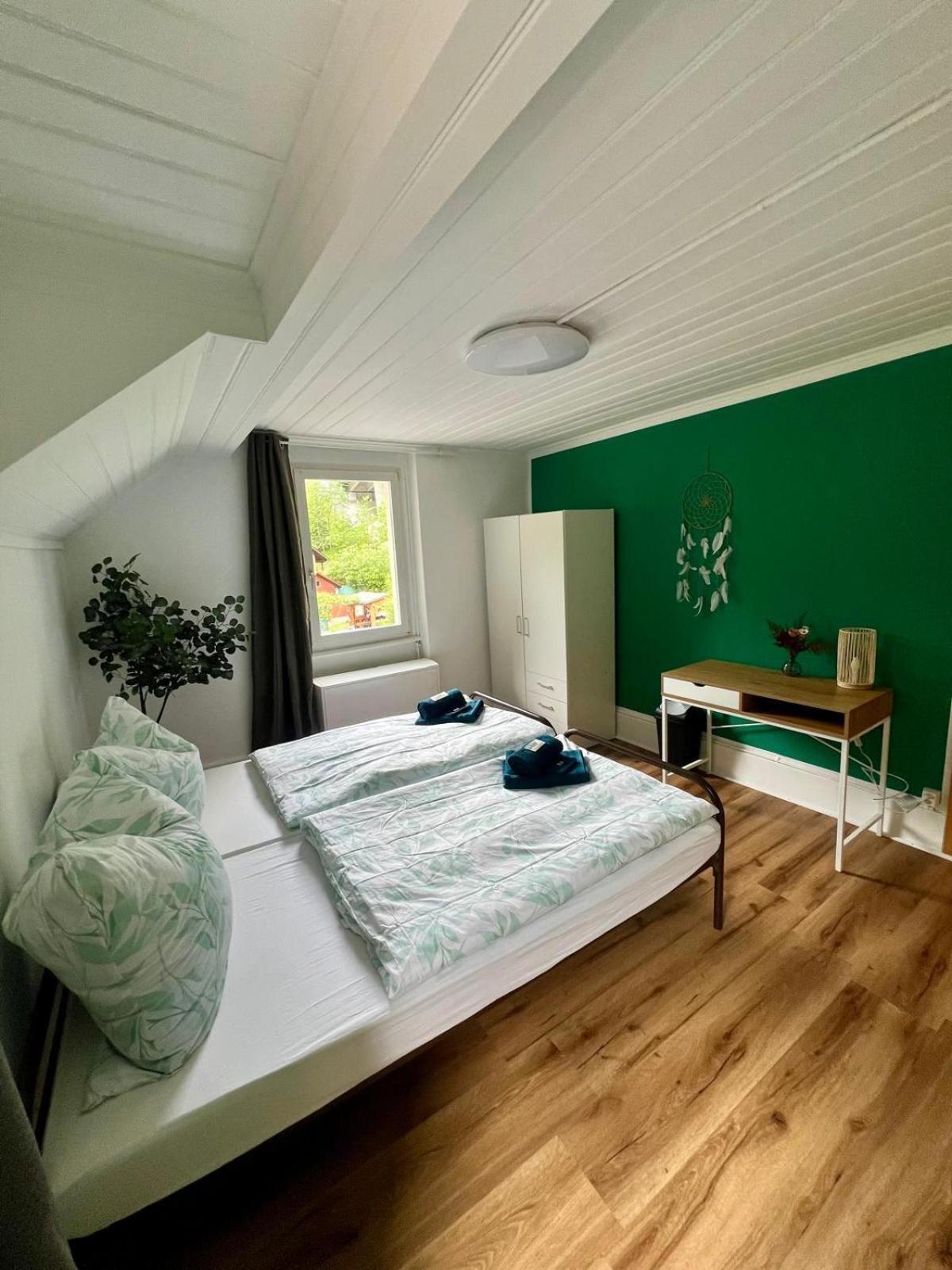 Hotel - Haus Biasca Gurtnellen Zimmer foto